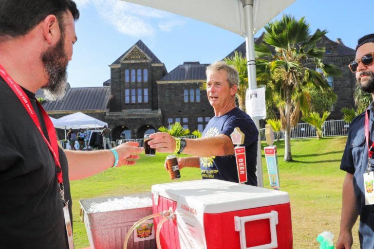 GALLERY Hawaii Beer Fest